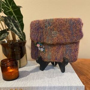Handmade Felted Wool Purse– Beaded Floral Detail & Heart Clasp, Artisanal Clutch